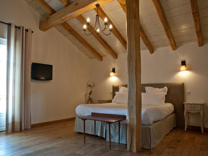 Hotel Restaurant & Spa La Maison Oppoca Aïnhoa Buitenkant foto